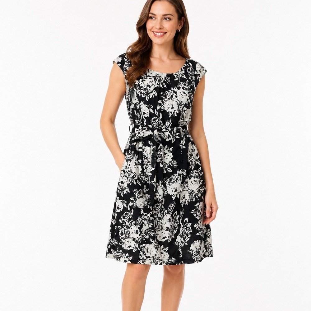 Lands' End Black White Floral Belted Dress Fit Flare Workwear Classic | Size 2